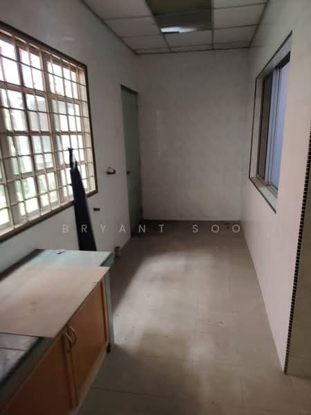 Rumah Teres 2 Tingkat untuk Dijual di Bandar Kinrara Seksyen 5 (Bandar Kinrara) - Bryant Soo - Corridor - PropertyGuru.com.my