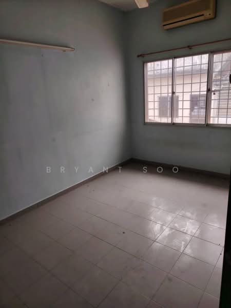 Rumah Teres 2 Tingkat untuk Dijual di Bandar Kinrara Seksyen 5 (Bandar Kinrara) - Bryant Soo - Bedroom - PropertyGuru.com.my