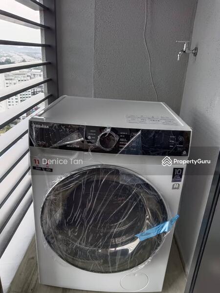 Balcony & laundry