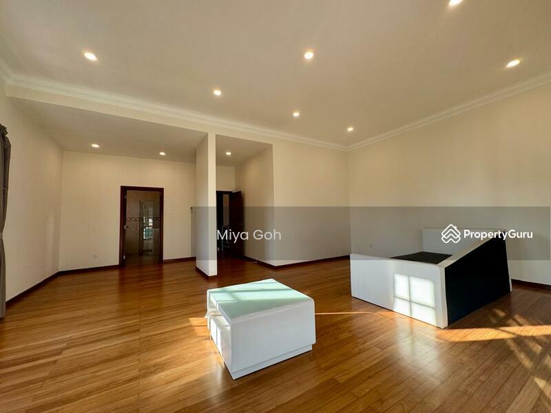 Bungalow for Sale in Leisure Farm (Gelang Patah) - Miya Goh - Living Room - PropertyGuru.com.my