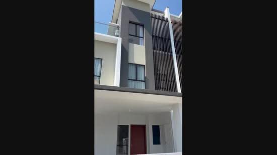 Semi-Detached House for Sale in Templer Park (Kepong) - Lim Jee Hone - PropertyGuru.com.my