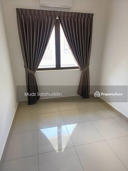 Rumah Teres 2 Tingkat untuk Dijual di Setia Safiro (Cyberjaya) - Mudz Salahuddin - Bedroom - PropertyGuru.com.my