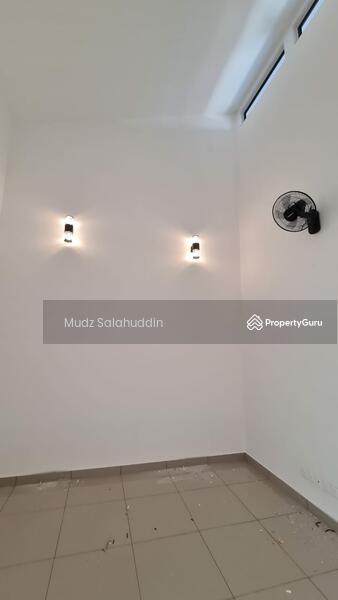 Rumah Teres 2 Tingkat untuk Dijual di Setia Safiro (Cyberjaya) - Mudz Salahuddin - Interior - PropertyGuru.com.my