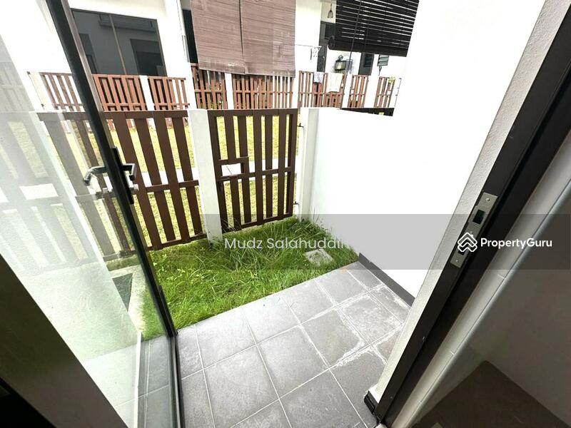 2-storey Terraced House for Sale in Setia Safiro (Cyberjaya) - Mudz Salahuddin - Exterior - PropertyGuru.com.my