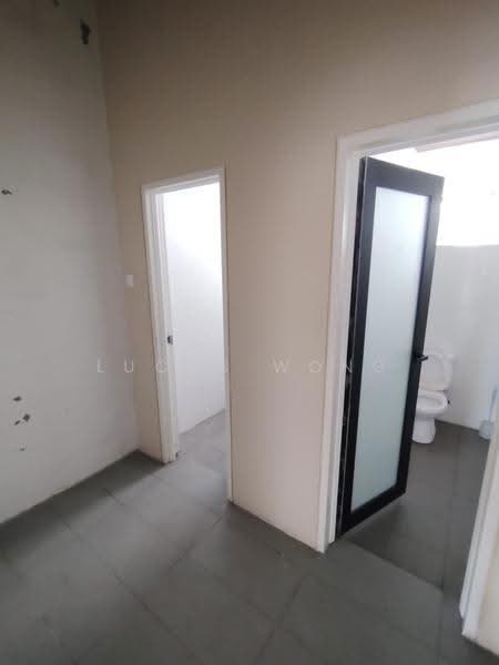 Shop for Rent in Eco Grandeur (Puncak Alam) - Lucas Wong - Interior - PropertyGuru.com.my