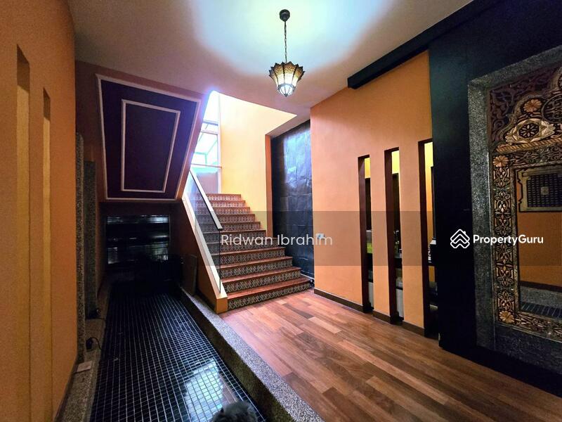 Corridor