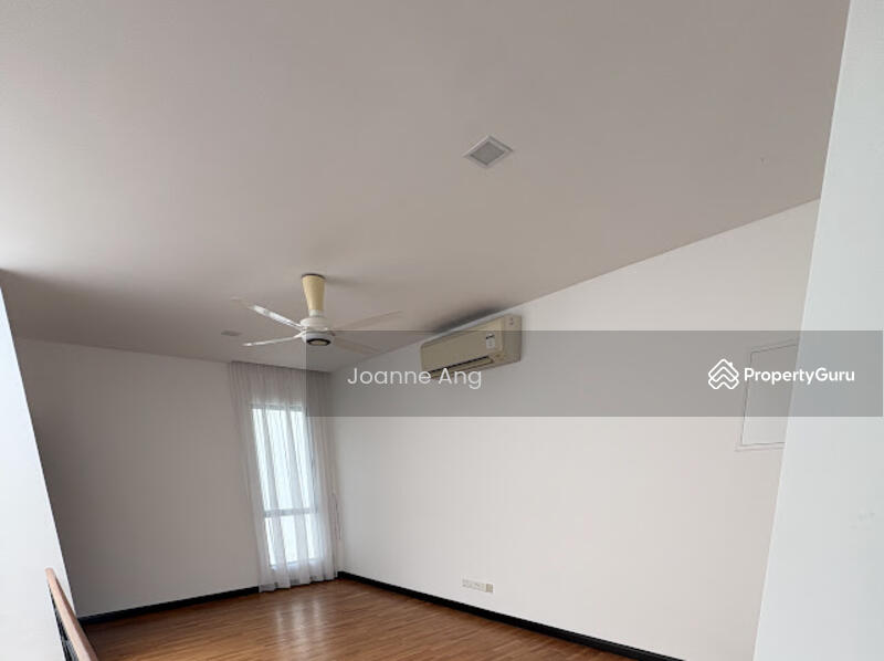 Semi-Detached House for Sale in Leisure Farm (Gelang Patah) - Joanne Ang - Living Room - PropertyGuru.com.my