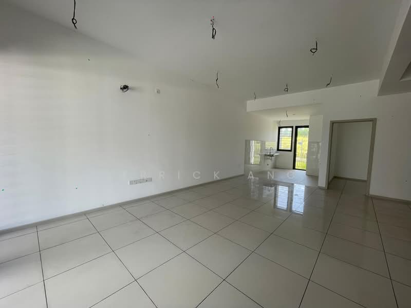 Rumah Teres 2-Tingkat untuk Dijual di Elmina (Shah Alam) - Derrick Ang - Kitchen - PropertyGuru.com.my