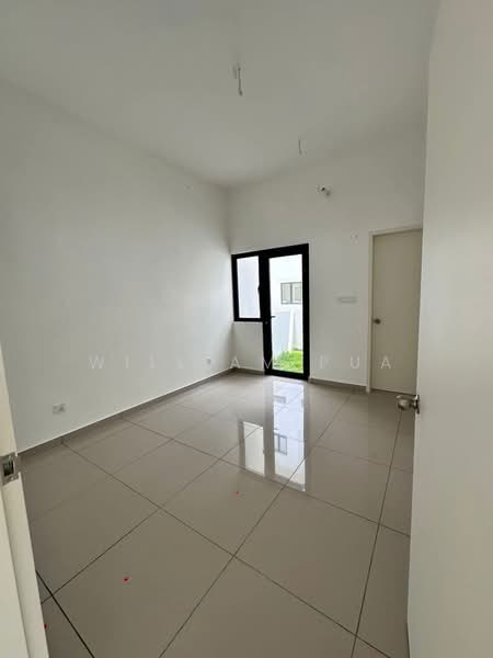 2-storey Terraced House for Sale in Dengkil (Selangor) - William Pua - Bedroom - PropertyGuru.com.my