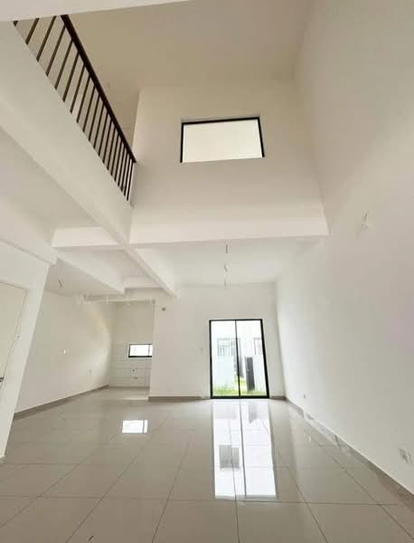 2-storey Terraced House for Sale in Dengkil (Selangor) - William Pua - Living Room - PropertyGuru.com.my