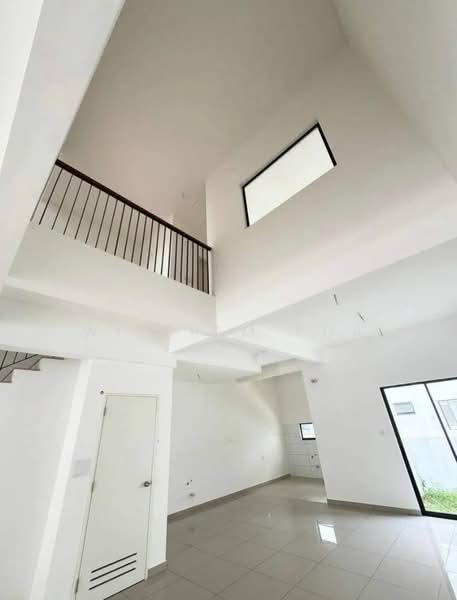 2-storey Terraced House for Sale in Dengkil (Selangor) - William Pua - Living Room - PropertyGuru.com.my
