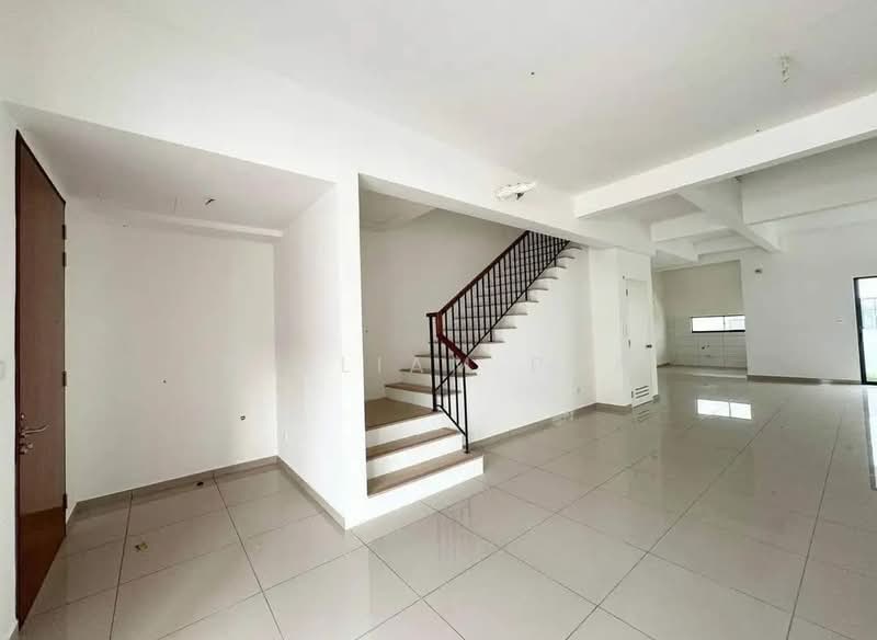 2-storey Terraced House for Sale in Dengkil (Selangor) - William Pua - Living Room - PropertyGuru.com.my