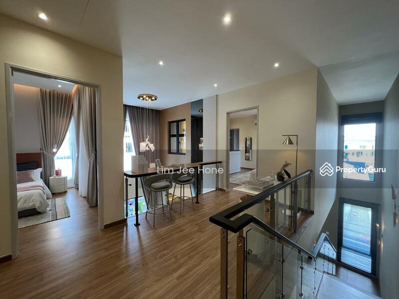 Rumah Berkembar untuk Dijual di Puchong (Selangor) - Lim Jee Hone - Bedroom - PropertyGuru.com.my