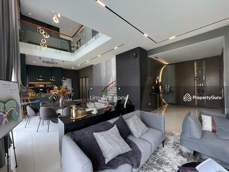 Rumah Berkembar untuk Dijual di Puchong (Selangor) - Lim Jee Hone - Living Room - PropertyGuru.com.my