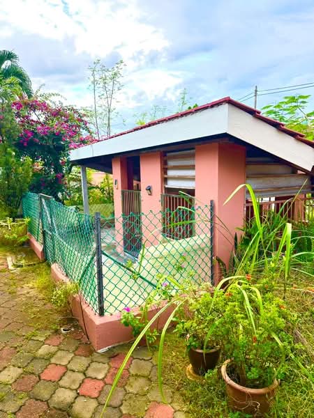Rumah Banglo untuk Dijual di Taman Canning (Ipoh) - SK Kok - PropertyGuru.com.my