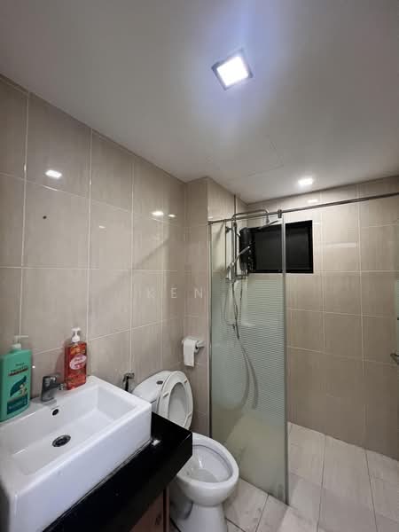 Kondominium untuk Disewa di Royal Domain Sri Putramas 2 - KENT FARM - Bathroom - PropertyGuru.com.my