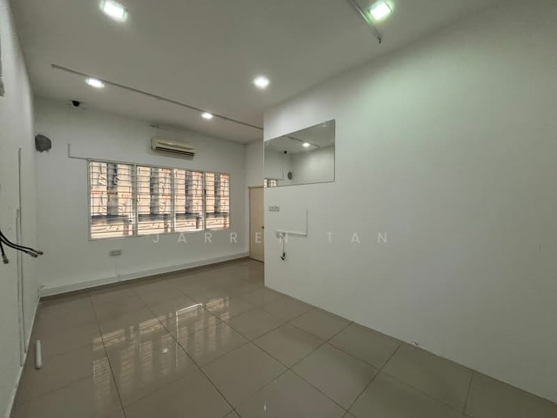 Kedai untuk Disewa di BANDAR PUCHONG JAYA (Puchong) - Jarren Tan - Interior - PropertyGuru.com.my