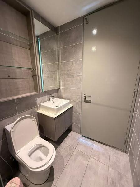 Condominium for Rent at Millerz Square Serviced Residence - Woon Hoe Loh - Bathroom - PropertyGuru.com.my