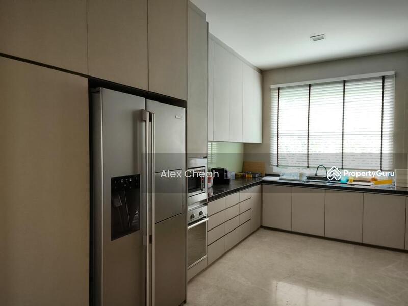 Noble Park Grand Pool Villas East Ledang untuk Untuk Dijual - RM 5,500,000, Mac 2026 - PropertyGuru.com.my