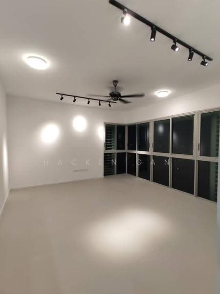 Kediaman Servis untuk Disewa di Cantara Residences - Hacken Gan - Living Room - PropertyGuru.com.my
