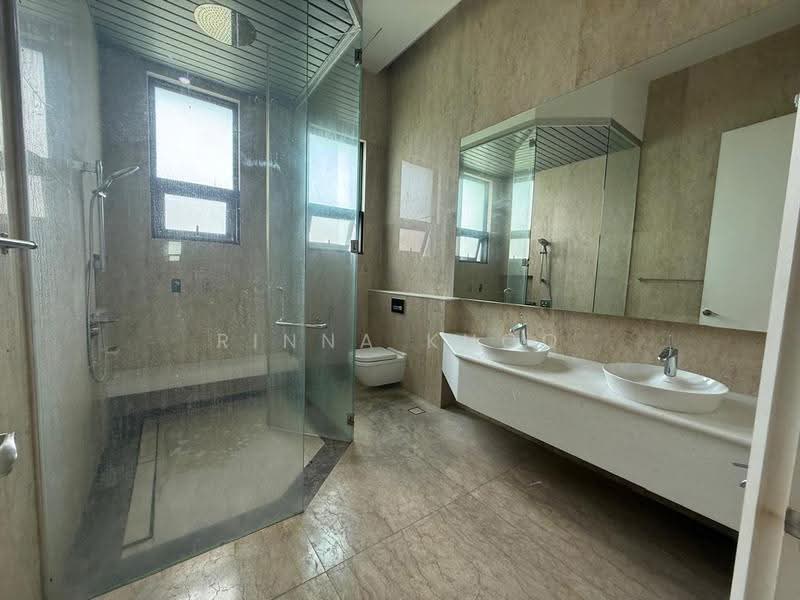 Bungalow House untuk Dijual di Country Heights Damansara (Kuala Lumpur) - Rinna Khoo - Bathroom - PropertyGuru.com.my