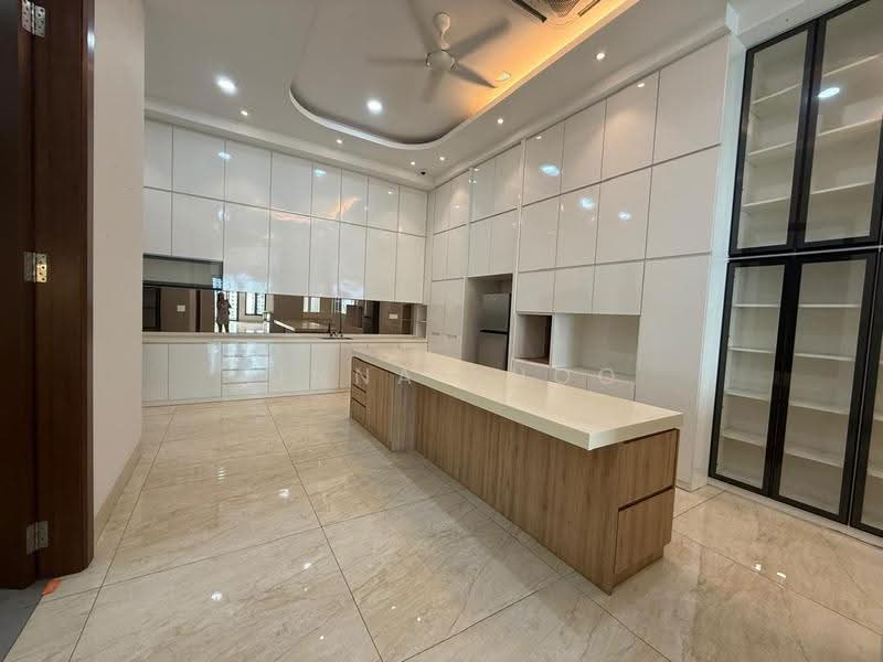 Bungalow House untuk Dijual di Country Heights Damansara (Kuala Lumpur) - Rinna Khoo - Kitchen - PropertyGuru.com.my