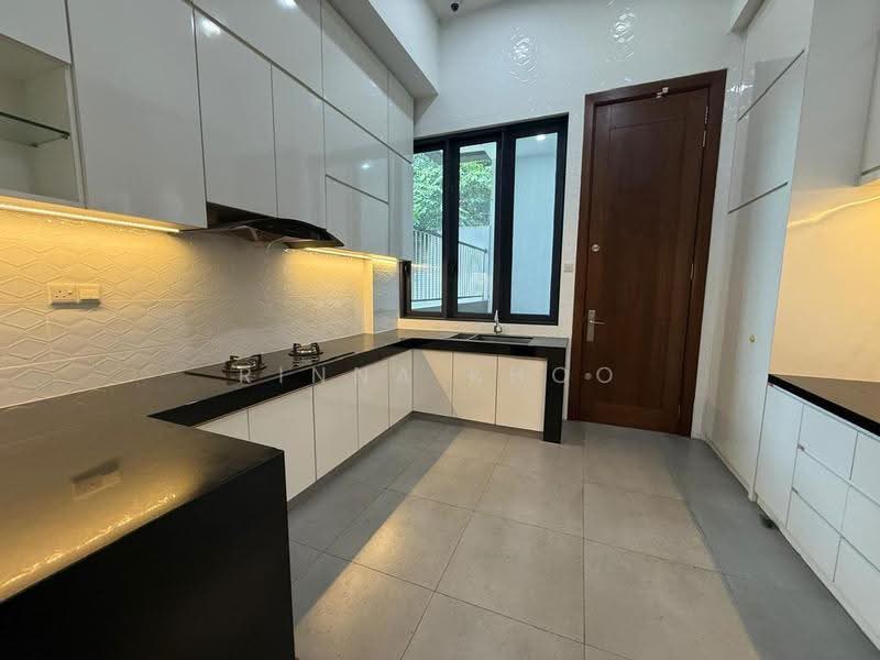 Bungalow House untuk Dijual di Country Heights Damansara (Kuala Lumpur) - Rinna Khoo - Kitchen - PropertyGuru.com.my
