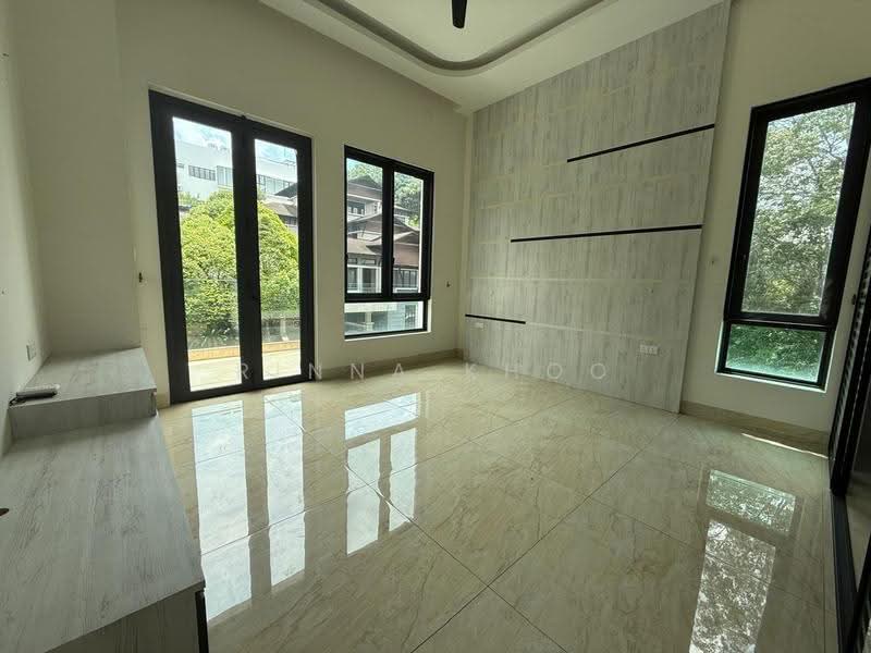 Bungalow House untuk Dijual di Country Heights Damansara (Kuala Lumpur) - Rinna Khoo - PropertyGuru.com.my