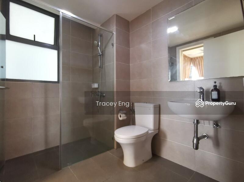 4th Bathroom