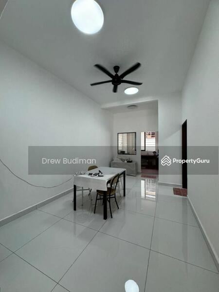 Untuk Dijual - Taman Pelangi Indah, 81800 Ulu Tiram, Johor