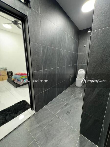 Untuk Dijual - Taman Pelangi Indah, 81800 Ulu Tiram, Johor