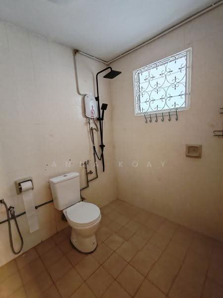 Bungalow House untuk Dijual di Tanjung Bungah (Penang) - Anna Koay - Bathroom - PropertyGuru.com.my