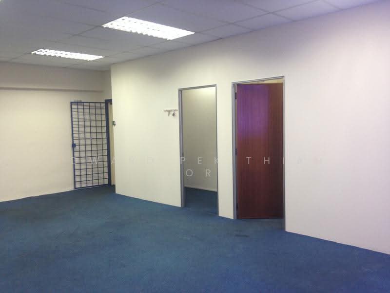 Semi-D Factory for Sale in PJS 1, Taman Medan Pejasa (Petaling Jaya) - Edward Pek Thian Kor - Corridor - PropertyGuru.com.my