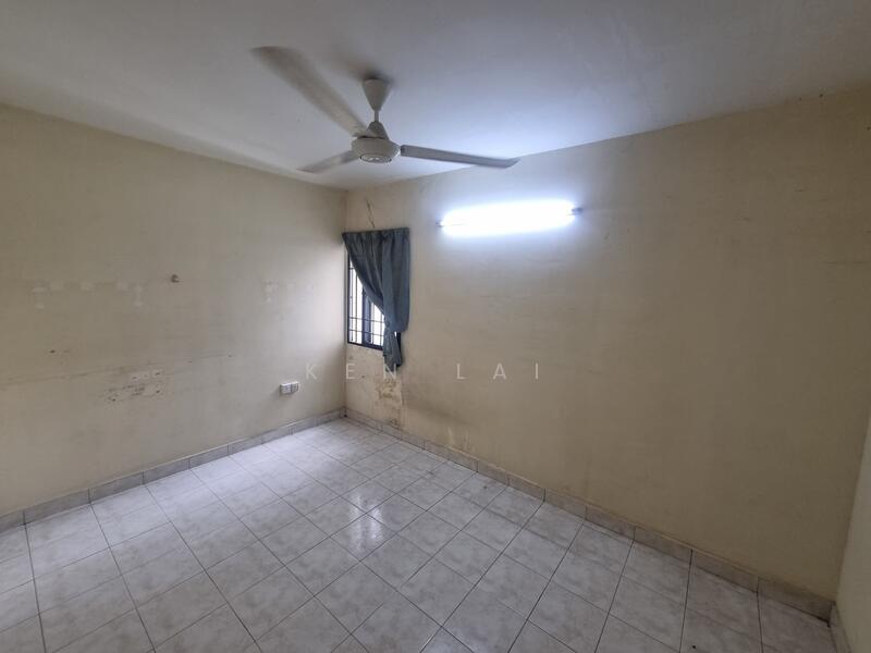 Pangsapuri untuk Disewa di Flora Damansara Apartment - Ken Lai - Bedroom - PropertyGuru.com.my