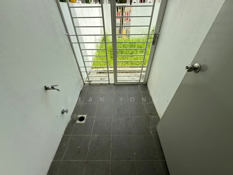 2-storey Terraced House for Sale in Bandar Tasik Puteri (Rawang) - Sean Yong - Exterior - PropertyGuru.com.my