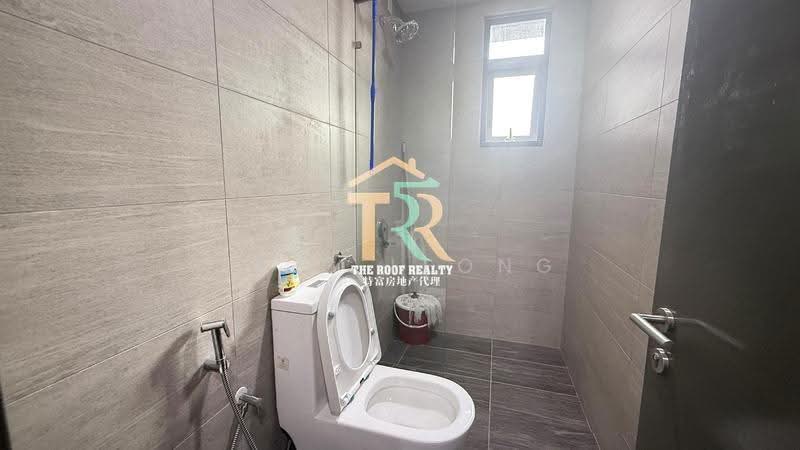Office for Rent in Bandar Puteri Puchong (Puchong) - Eric Leong - Bathroom - PropertyGuru.com.my