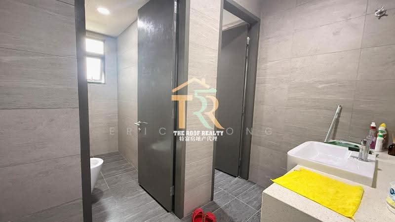 Office for Rent in Bandar Puteri Puchong (Puchong) - Eric Leong - Bathroom - PropertyGuru.com.my