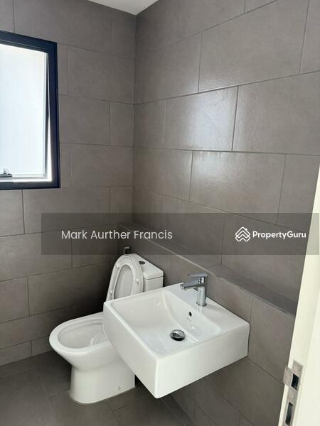 Service Residence for Sale at Maya Ara Residences - Mark Aurther Francis - Bathroom - PropertyGuru.com.my