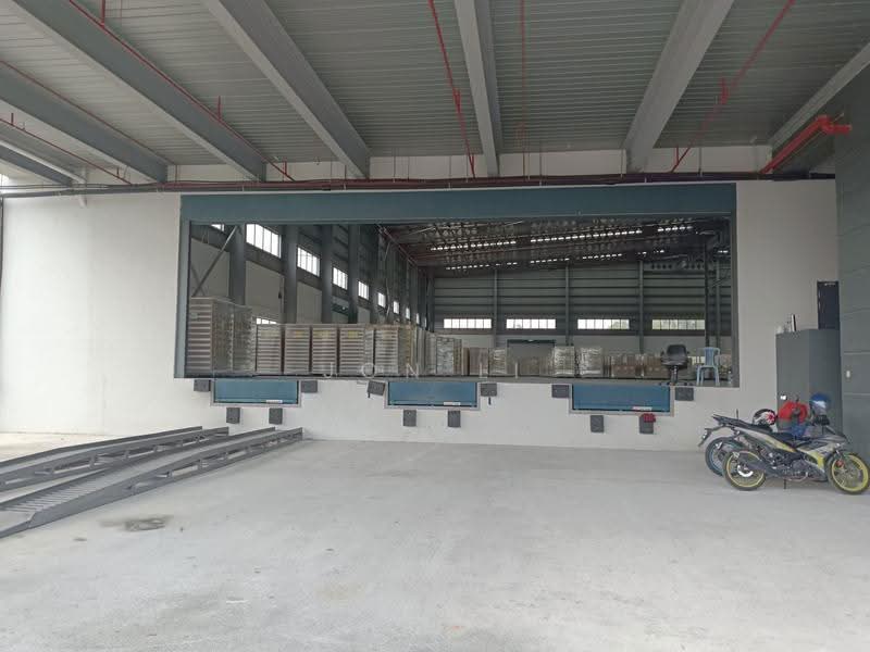 Factory for Rent in Bandar Baru Enstek (Bandar Enstek) - Jon Li - Exterior - PropertyGuru.com.my