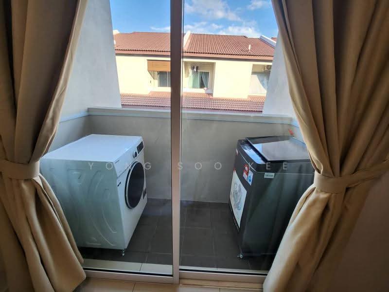 Cluster House for Rent in Seberang Perai (Penang) - Yong Soo Kee - Balcony - PropertyGuru.com.my