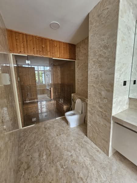 Kondominium untuk Dijual di Kenny Hills Residence - Bryan Wong - Bathroom - PropertyGuru.com.my