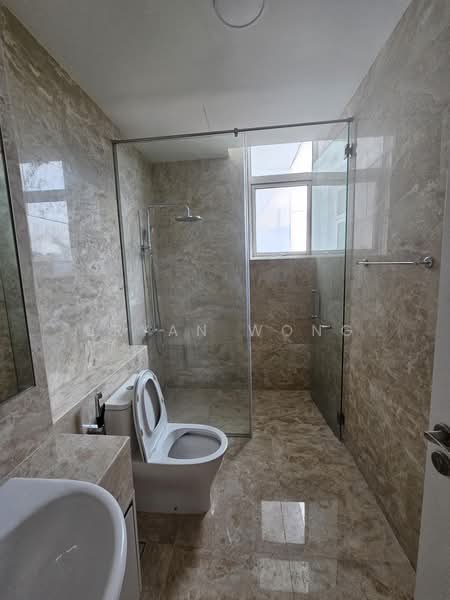 Kondominium untuk Dijual di Kenny Hills Residence - Bryan Wong - Bathroom - PropertyGuru.com.my