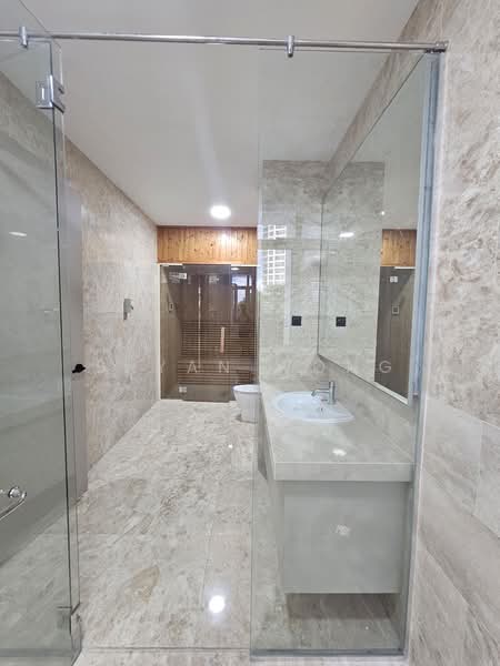 Kondominium untuk Dijual di Kenny Hills Residence - Bryan Wong - Bathroom - PropertyGuru.com.my