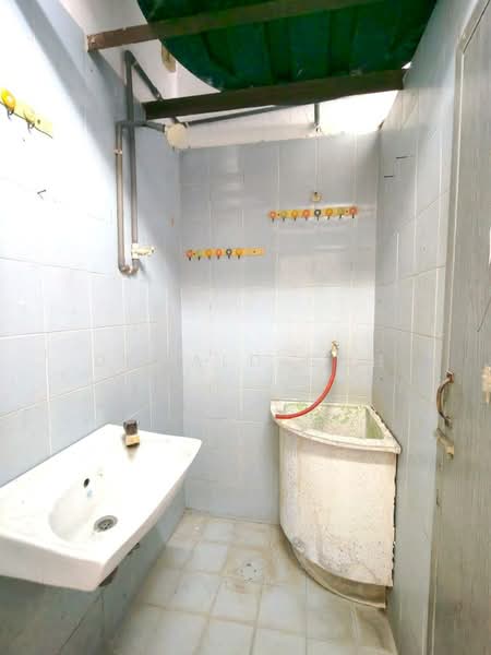 Shop / Office for Sale in Kaw Perindustrian Pengkalan Lahat (Ipoh) - Donald Goh - PropertyGuru.com.my