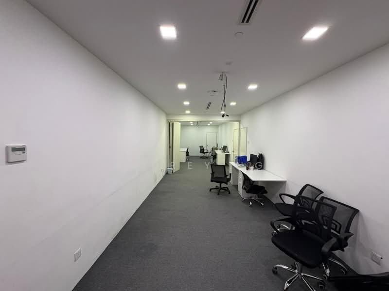 Office for Rent in KL Eco City (Kuala Lumpur) - AUDREY NG - Corridor - PropertyGuru.com.my