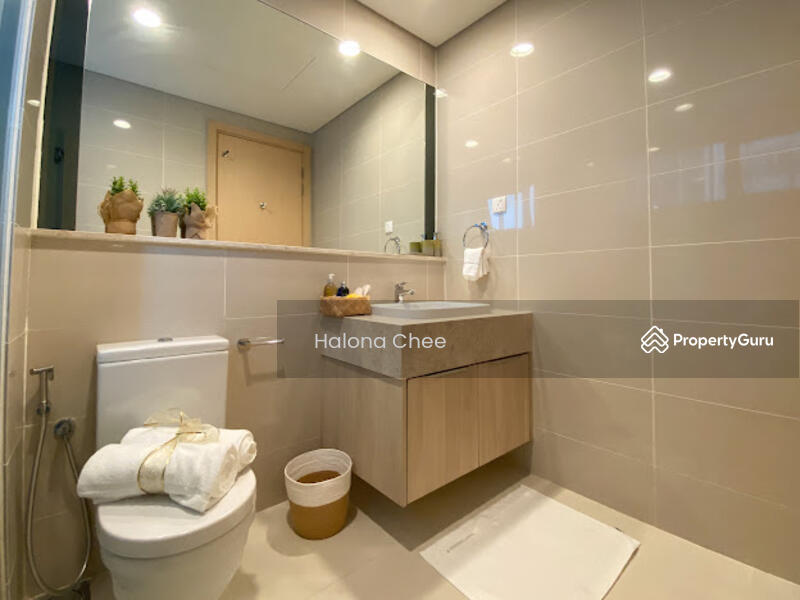 Service Residence for Sale at Southern Marina Residences - Halona Chee - Bathroom - PropertyGuru.com.my