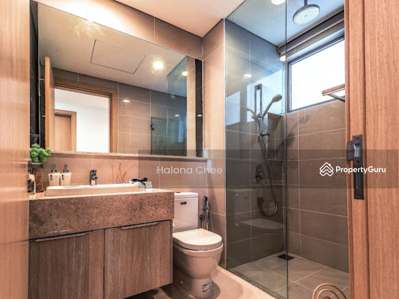 Service Residence for Sale at Southern Marina Residences - Halona Chee - Bathroom - PropertyGuru.com.my