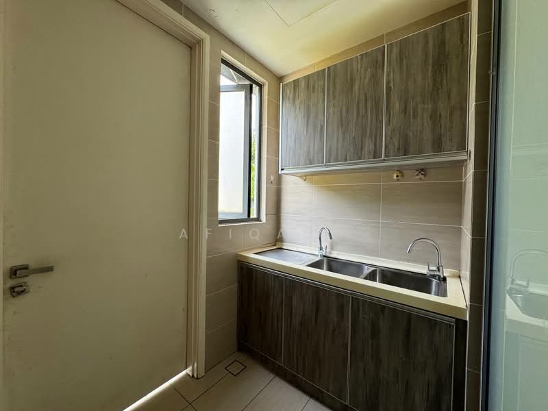 Twin Villa for Rent in Presint 8 (Putrajaya) - Afiqah . - Kitchen - PropertyGuru.com.my