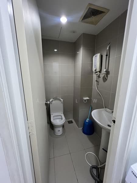 Servis Apartment untuk Disewa di The Scott Garden SOHO - Alex Low - Bathroom - PropertyGuru.com.my