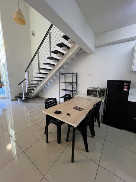 Servis Apartment untuk Disewa di The Scott Garden SOHO - Alex Low - Dining Room - PropertyGuru.com.my